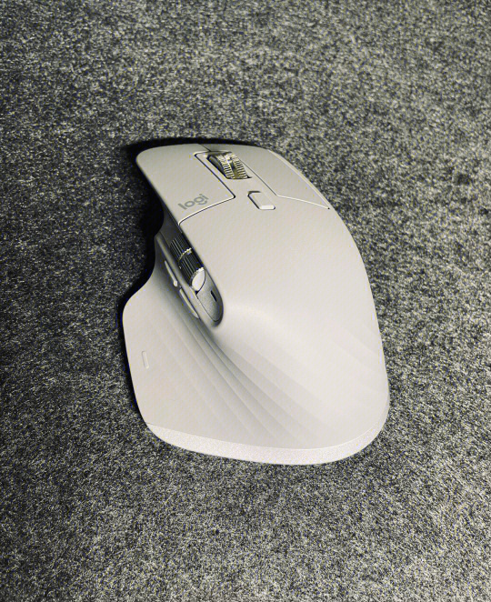 最新羅技鼠標，科技先鋒，極致體驗