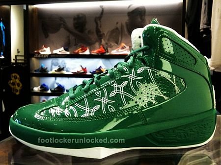 揭秘籃球傳奇雷阿倫的裝備升級之路，最新戰(zhàn)靴亮相！