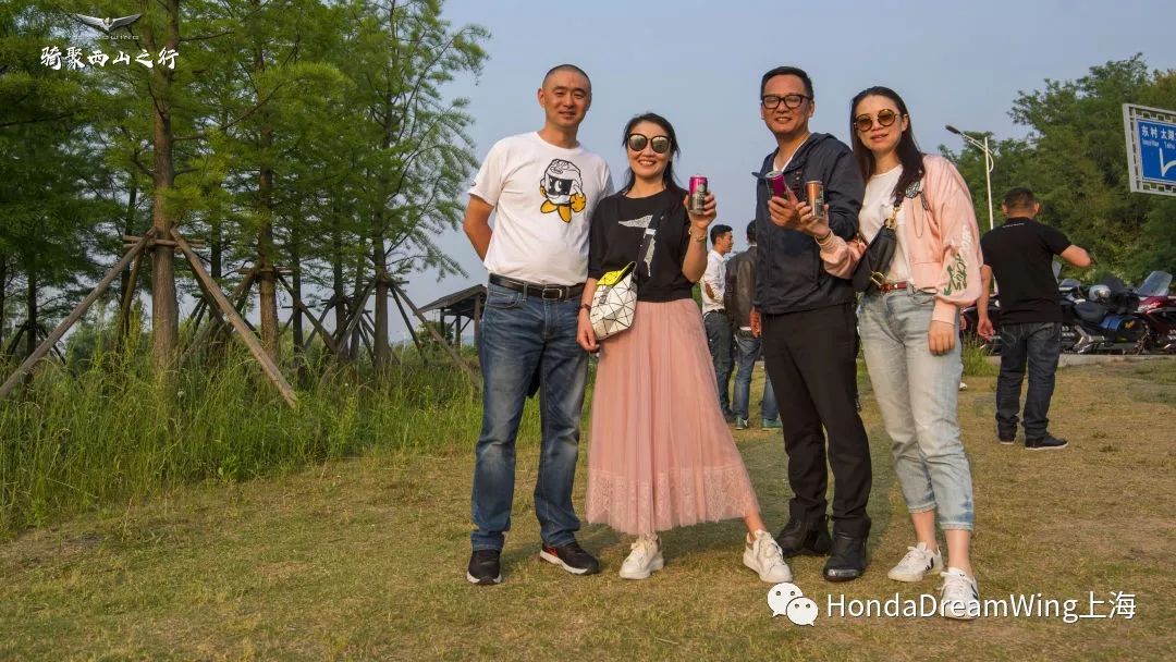 Arwen Gold最新動(dòng)態(tài)，友誼的溫馨日常更新