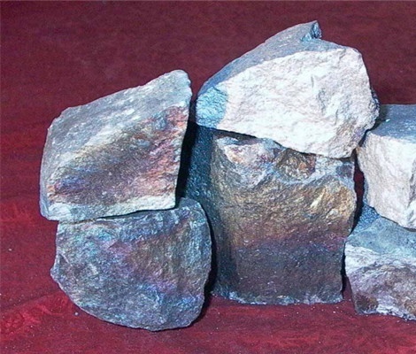 今日錳鐵最新價(jià)格，一段溫馨的友情故事與之相伴的行情分析