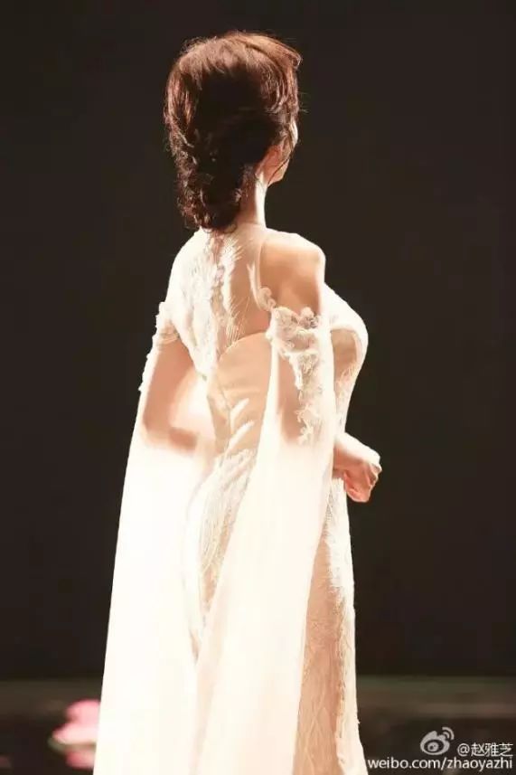 國(guó)模趙雅芝最新圖，溫馨日常小故事揭秘她的魅力風(fēng)采