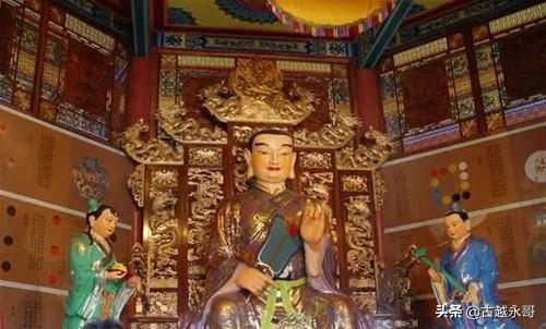 海南道士小明的日常趣事與友情紐帶，最新視頻揭秘