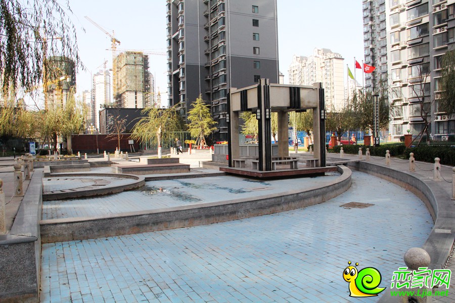 萬浩儷城東區(qū)最新房價，時代印記與城市的脈動