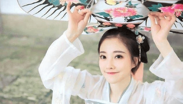 科技新品顛覆未來生活體驗(yàn)，慕雅哲云詩詩最新章節(jié)揭秘