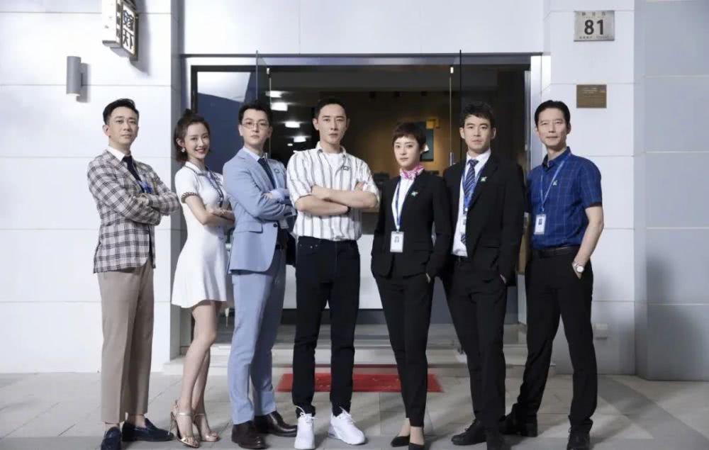 靳東最新電視劇作品，演技魅力一覽，熱門劇集深度解析