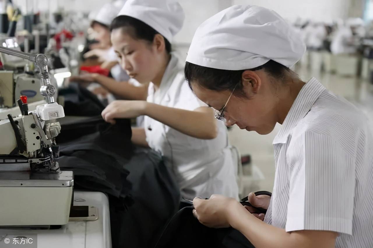 廣州制衣廠招募智能燙工，科技革新制衣體驗引領(lǐng)時尚新潮流