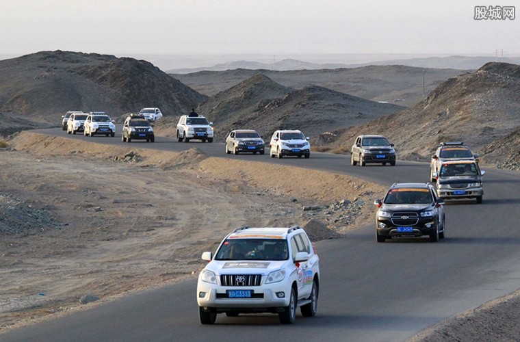 自駕游最新趨勢(shì)，車(chē)輪上的自信與成長(zhǎng)之旅