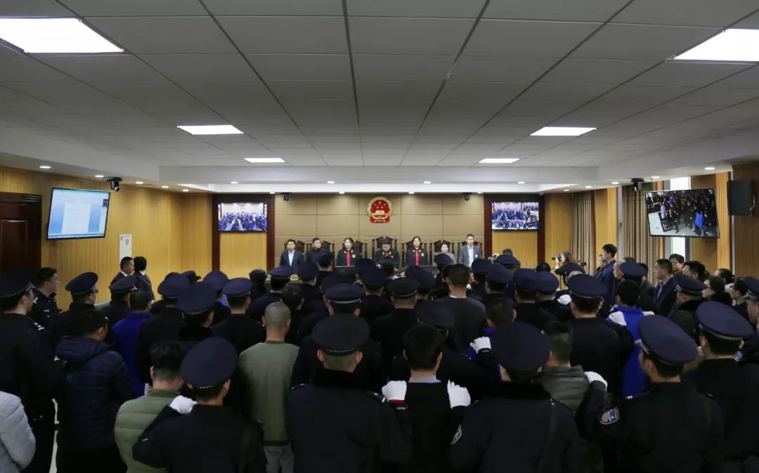 閆現(xiàn)攀最新動態(tài)，探索前沿科技，引領(lǐng)未來發(fā)展