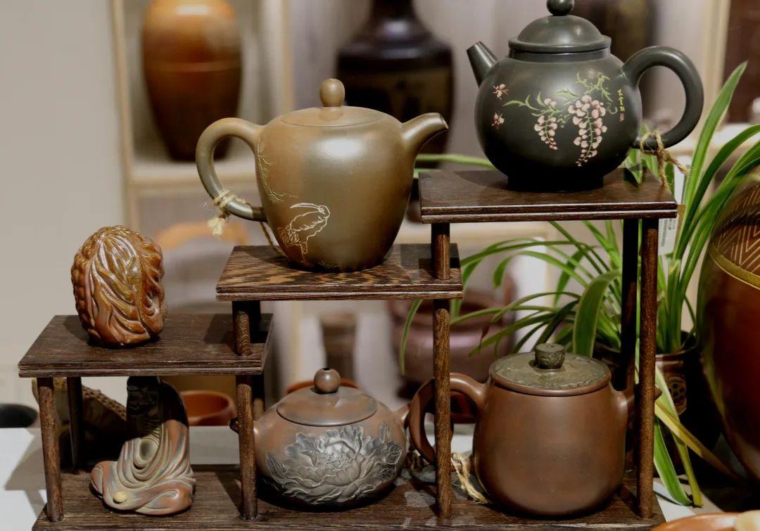 裸藝最新上映，藝術(shù)的邊界與道德的挑戰(zhàn)引發(fā)深思