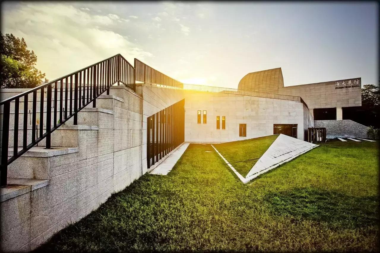 世界最新排名高校，科技巨擘的搖籃，未來(lái)教育革新之旅