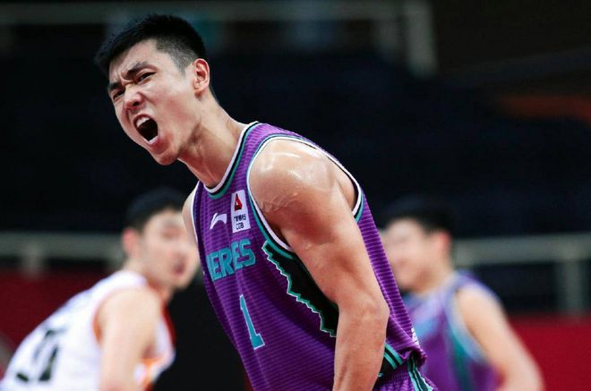 高詩巖最新動(dòng)態(tài)，籃球新星閃耀賽場(chǎng)，影響力持續(xù)擴(kuò)大