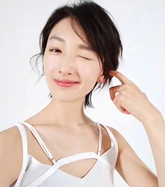 多元審美時代下的獨(dú)特魅力，小眼睛明星的魅力風(fēng)采