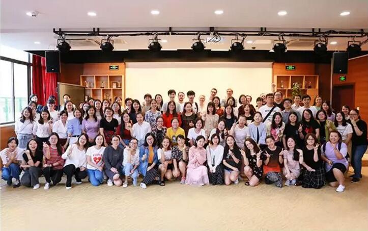 交大昂立引領(lǐng)科技創(chuàng)新，塑造未來(lái)教育新模式，最新動(dòng)態(tài)揭秘