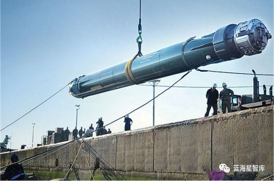 美國(guó)最新魚(yú)雷技術(shù)革新，軍事力量的體現(xiàn)與展示