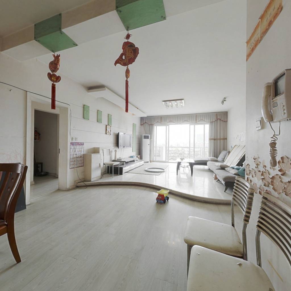 眉山啟明星花園，小巷中的綠意盎然之美