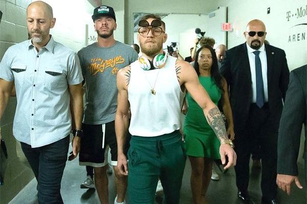 麥格雷戈最新賽事集錦，體育盛宴的激情瞬間！