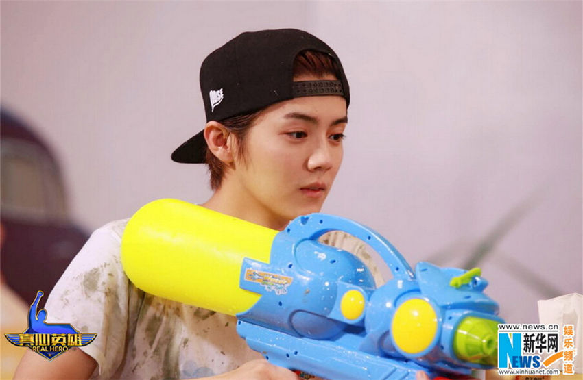 跑男最新一期鹿晗未入水，科技新品改變生活體驗！