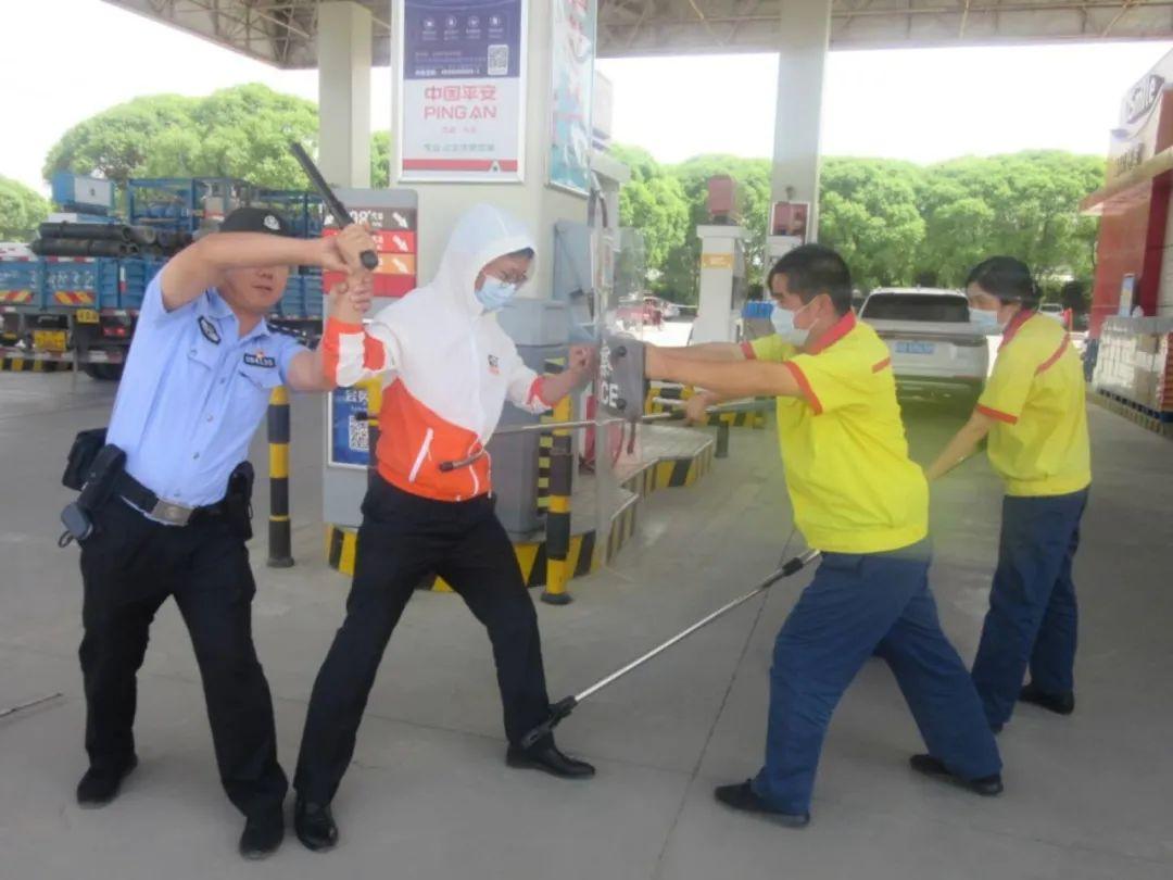 最新警用刀具，科技之光，守護(hù)安全的力量，展現(xiàn)尖端科技的力量