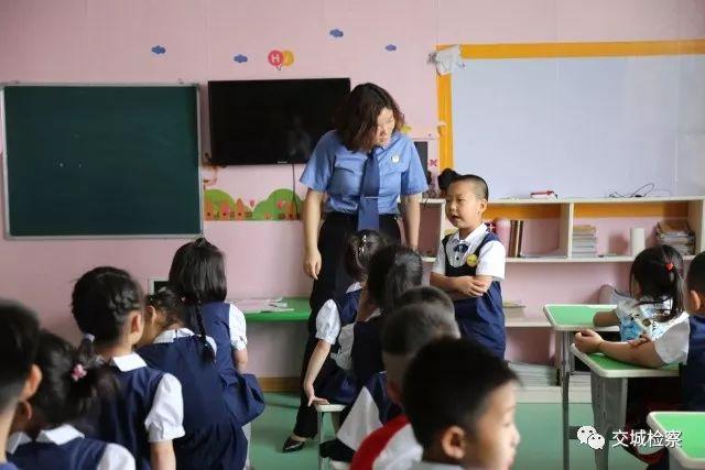 最新東方時(shí)事解讀，自然美景背后的探索之旅