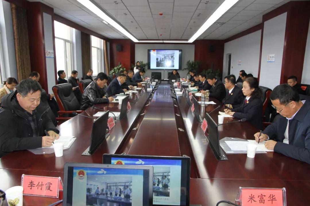 廢品回收新趨勢(shì)，小巷中的綠色奇遇之旅