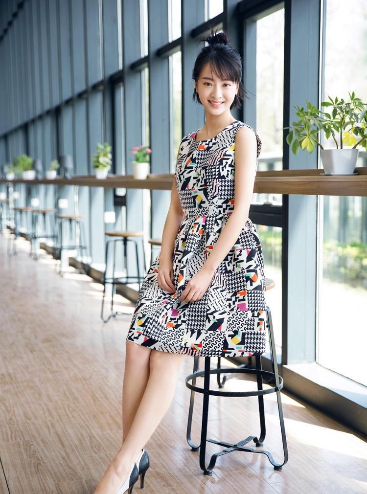 白鹿原白靈小演員與科技融合，前沿科技產(chǎn)品體驗(yàn)之旅