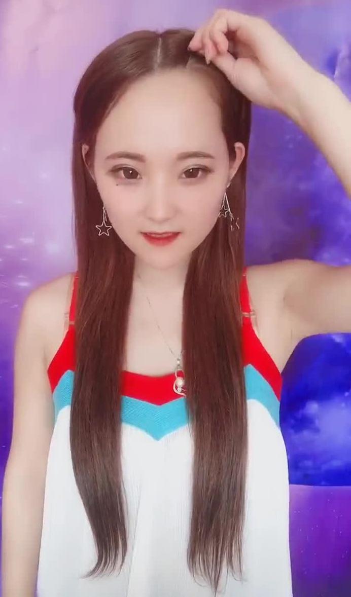 最新美拍編發(fā)教程，輕松打造時尚發(fā)型，瞬間提升你的魅力值！