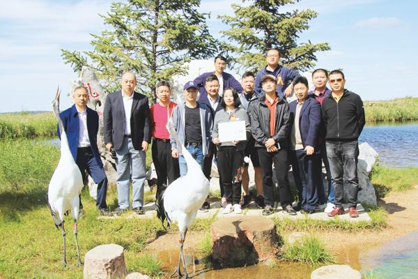 明星飼料，引領(lǐng)養(yǎng)殖業(yè)的創(chuàng)新力量，革新養(yǎng)殖業(yè)的未來(lái)選擇