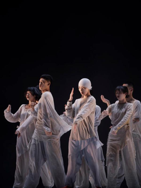 外國女明星名字大全，自然美景鼓舞之旅的明星閃耀之路