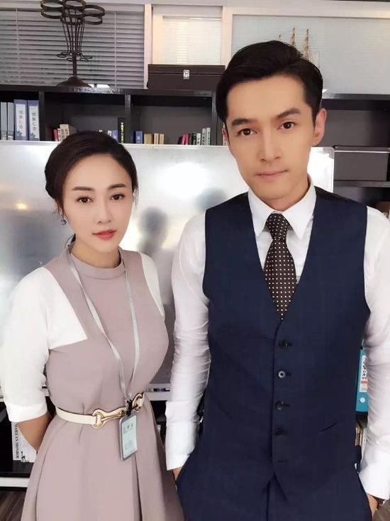 美國(guó)電影明星男演員力薦的高科技產(chǎn)品，科技之光引領(lǐng)生活變革