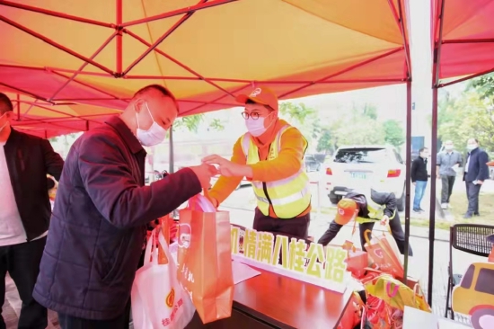 貨車司機(jī)罷運(yùn)最新動態(tài)深度解析，觀點(diǎn)論述與趨勢觀察