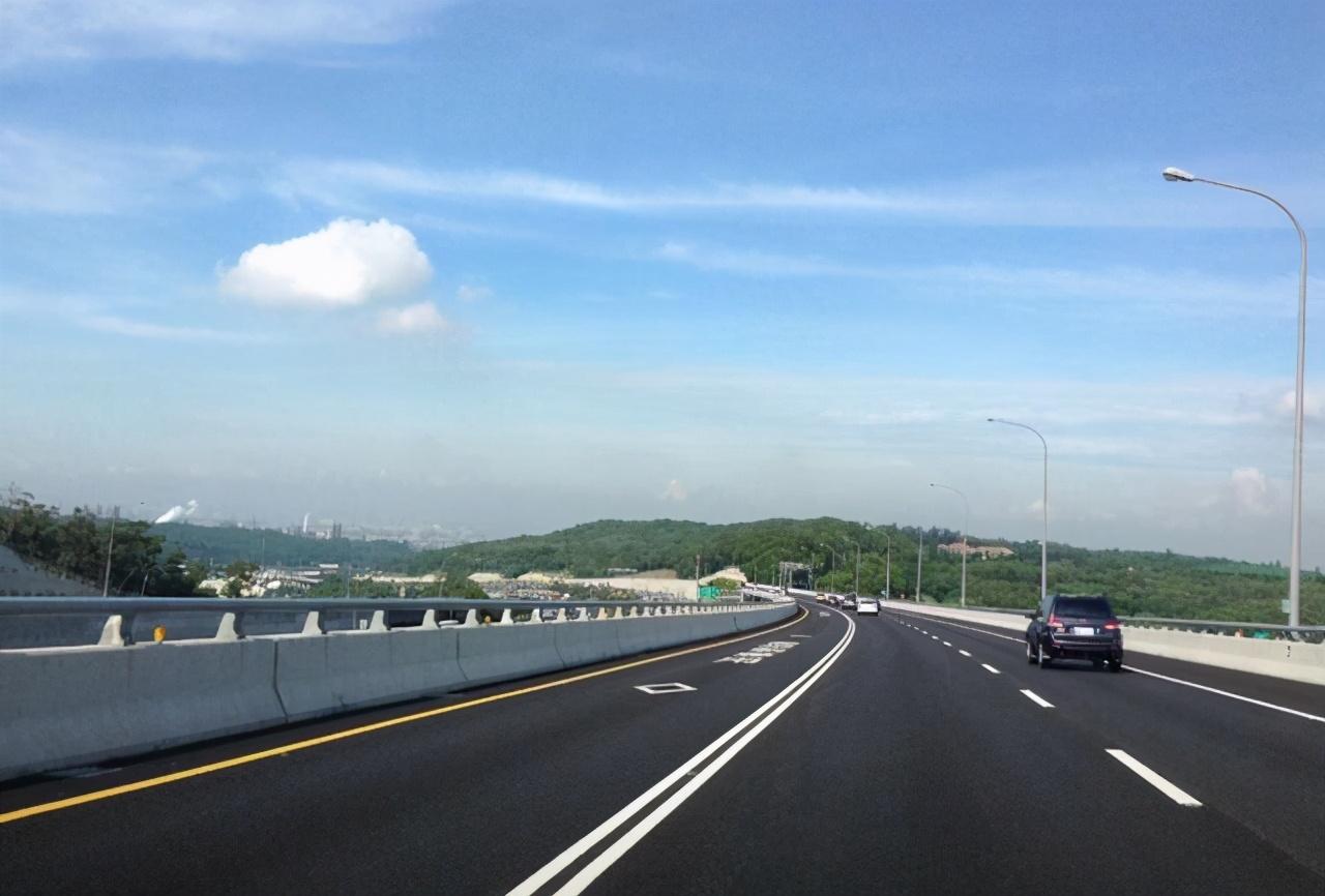 會(huì)澤機(jī)場最新消息，一段溫馨的飛行奇緣揭秘