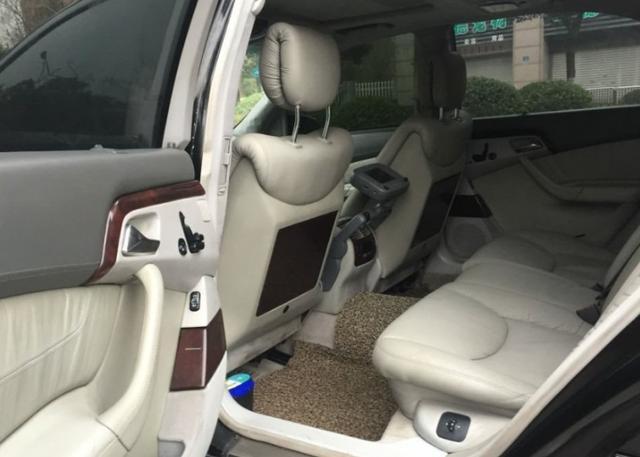 豪華與科技的完美融合，最新款大奔重磅登場(chǎng)