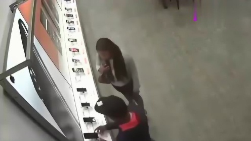 高科技產(chǎn)品的革新之旅，體驗(yàn)未來(lái)科技生活的狠偷偷最新之旅