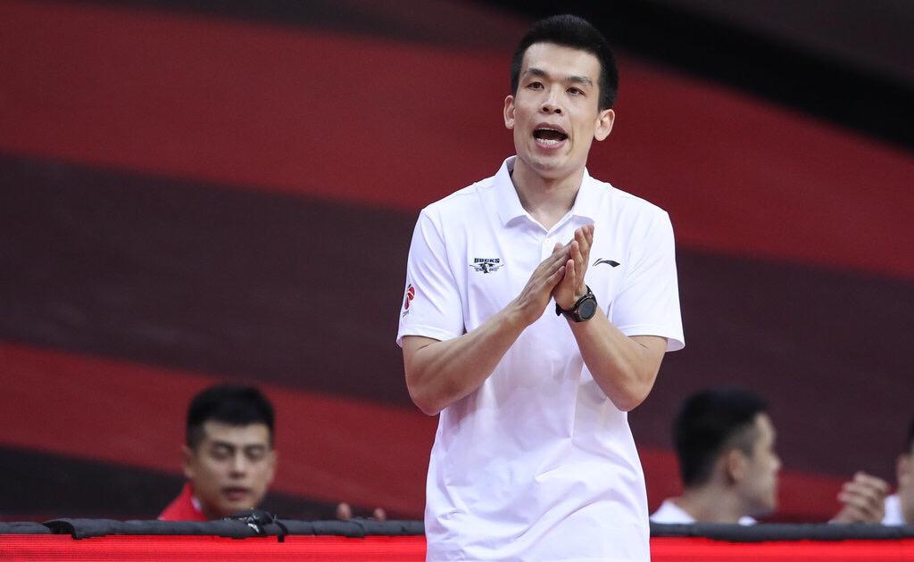 CBA北京隊(duì)最新動(dòng)態(tài)，籃球情懷、美食驚喜與小巷深處的秘密