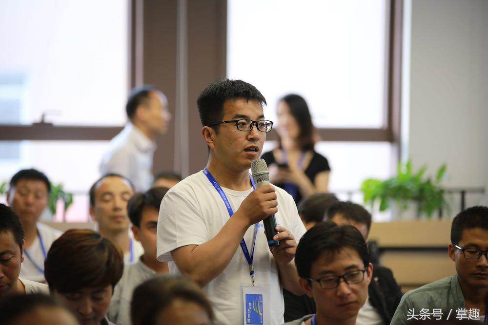 掌趣最新，小巷深處的獨特風情