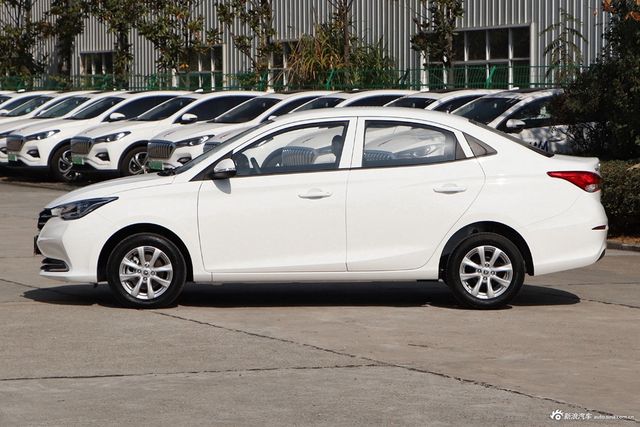 時(shí)代變遷中的矚目焦點(diǎn)，最新悅翔報(bào)價(jià)匯總