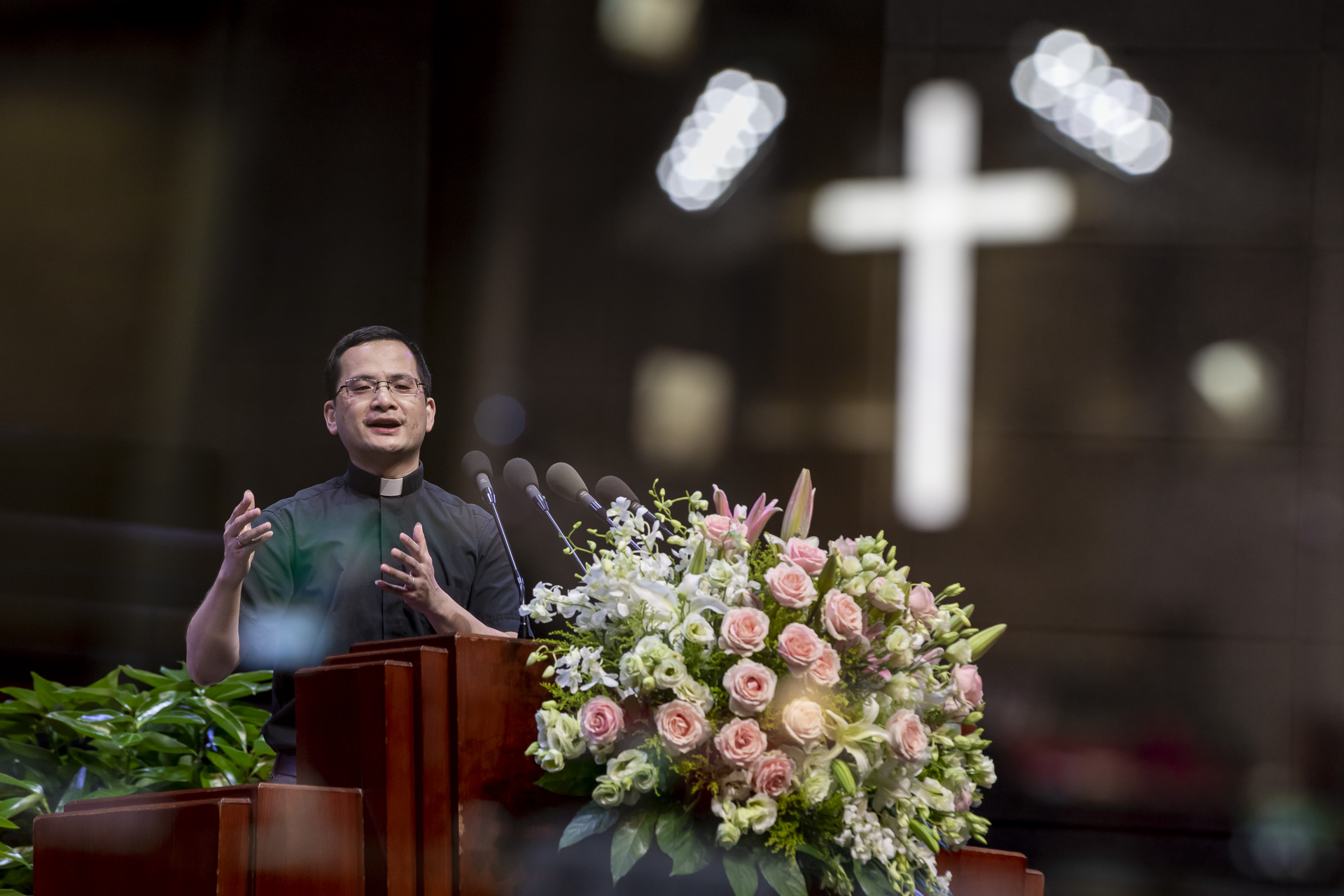 平約瑟牧師最新講道，信仰與生活的深度交融觀點