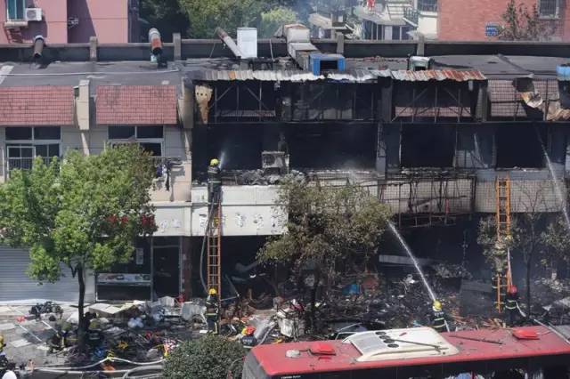 杭州爆炸事件最新圖片，溫馨日常小故事回顧