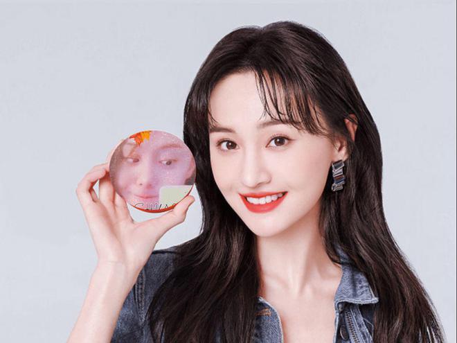 鄭爽2025最新動態(tài)，蛻變之路，自信照亮未來成就展望