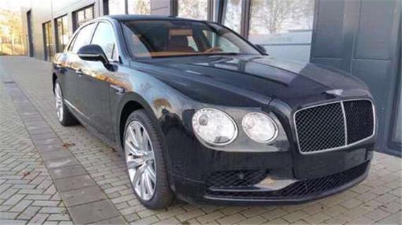 最新賓利飛馳，豪華與技術(shù)的極致融合