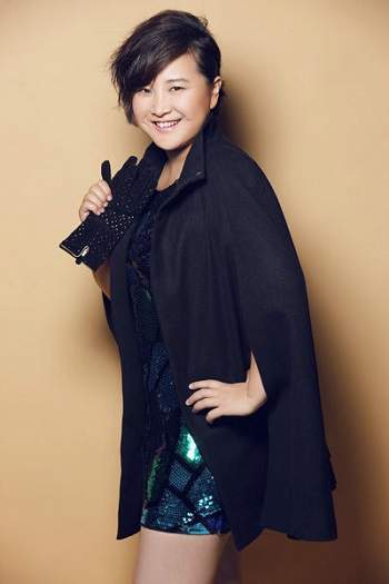 賈玲小品最新，喜劇界的璀璨明珠，引人捧腹爆笑！