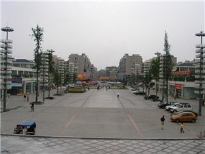 彭山貼吧最新動(dòng)態(tài)，科技新浪潮引領(lǐng)智能產(chǎn)品重磅登場(chǎng)！