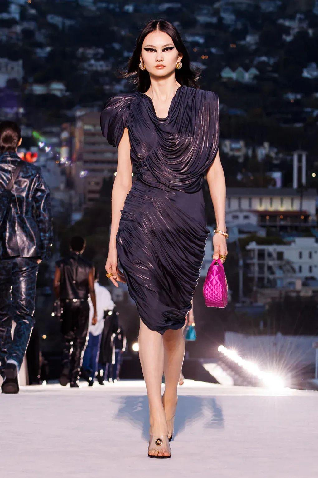 最新時尚秀，小巷中的隱秘時尚寶藏