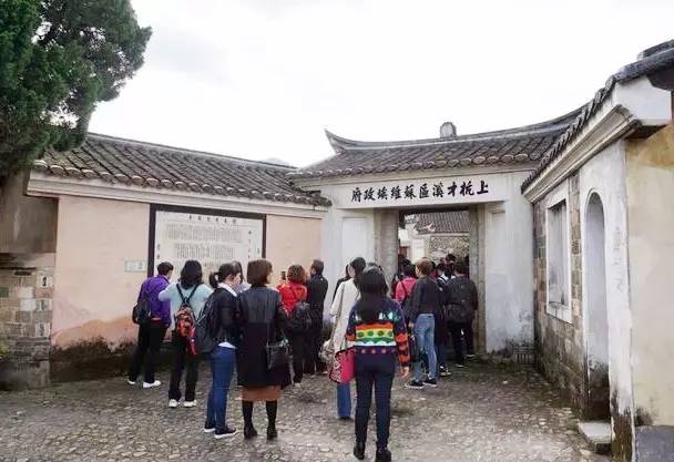 湖南南縣道場，科技革新之旅，體驗高科技魅力