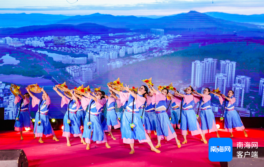 廣場舞2025最新風(fēng)潮，舞動你的世界！?