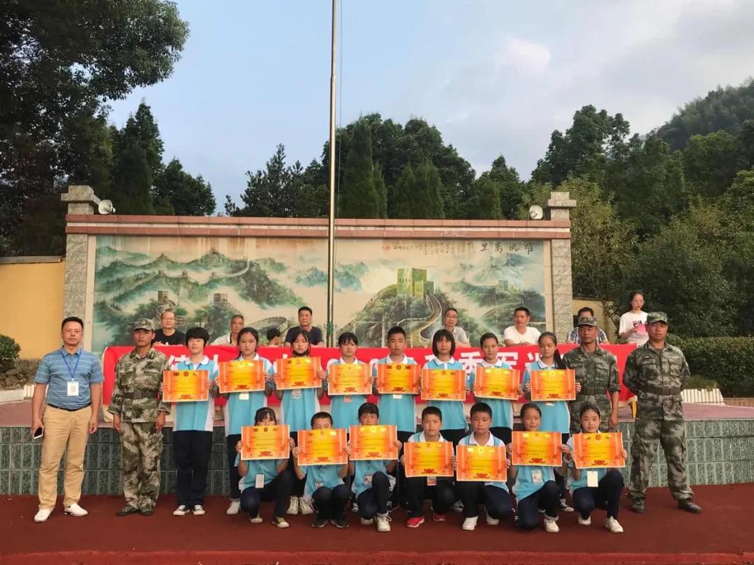 科技、社會與經(jīng)濟(jì)熱點(diǎn)話題的最新新聞?wù)接? width=