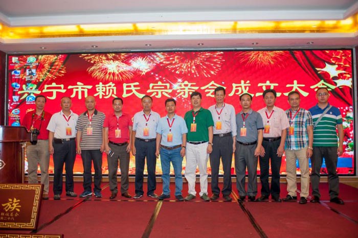 賴氏最新動態(tài)引領(lǐng)科技潮流，重塑未來生活體驗新篇章