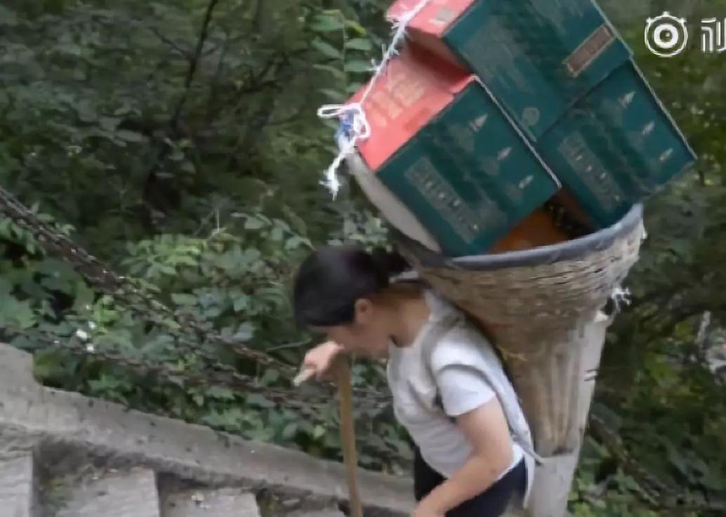 水淹現(xiàn)象最新視頻，觀察、分析與個(gè)人視角