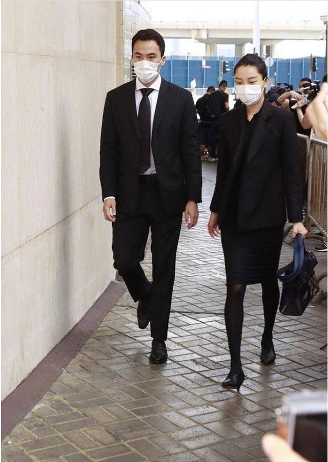 齊嬌最新時(shí)尚風(fēng)采，潮流魅力一覽無余