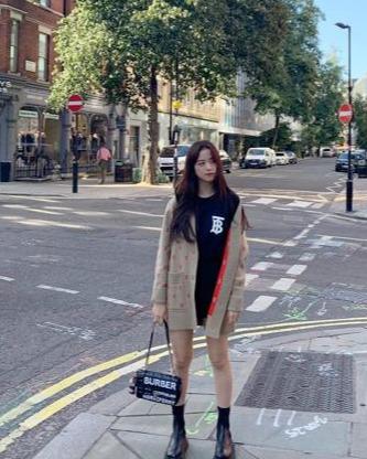 金智秀機(jī)場(chǎng)最新動(dòng)態(tài)，時(shí)尚前沿與科技創(chuàng)新的交融之地